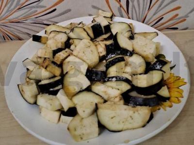 Baklažanų troškinys su majonezu Žingsnis 1