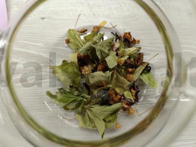 Žolelių gėrimas su avietėmis Žingsnis 2