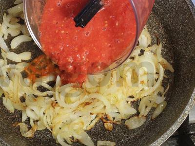 Harcho su graikiniais riešutais ir tkemali padažu Žingsnis 10