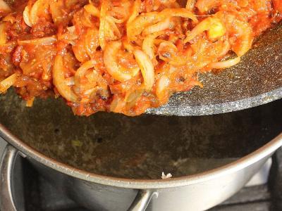 Harcho su graikiniais riešutais ir tkemali padažu Žingsnis 12