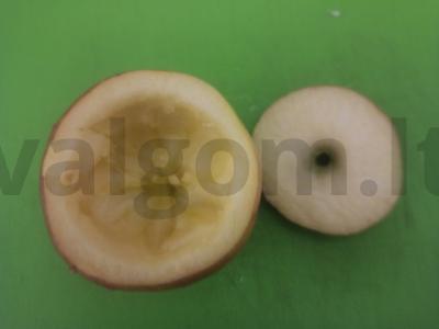 Keptas obuolys su muesli ir pieno saldainiu Žingsnis 1