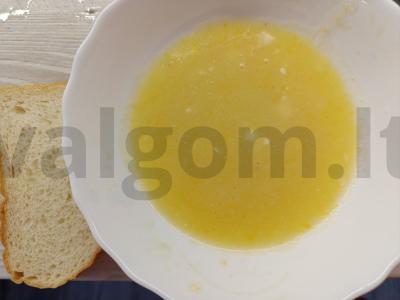 Moliūgų sriuba-pyragas su lydytu sūriu pagrindine nuotrauka