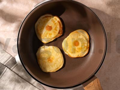 Blynai su ananasų įdaru Žingsnis 4