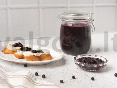 Mėlynių džemas su juodaisiais serbentais pagrindine nuotrauka