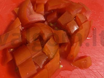 Salotas su pistacijomis ir pomidoru „Kaimiškas“ Žingsnis 1