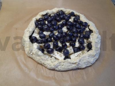 Varškės galeta su lydytu sūriu ir vynuogėmis Žingsnis 6