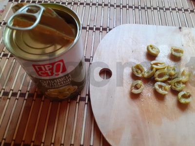 Daržovių salotas su alyvuogėmis ir rukola Žingsnis 3