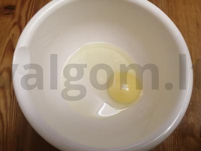 Blynai su pieno kokteiliu ir kakava Žingsnis 1