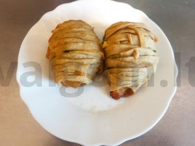 Kotletai tešloje su sūriu ir žolelėmis pagrindine nuotrauka