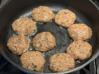 Kotletai su pievagrybiais pietums Žingsnis 7