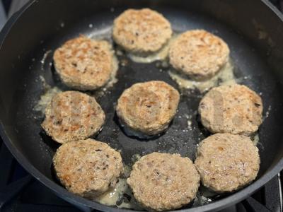 Kotletai su pievagrybiais pietums Žingsnis 8