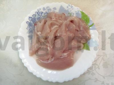 Vištienos sumuštiniai kukurūzų džiūvėsėliuose Žingsnis 2