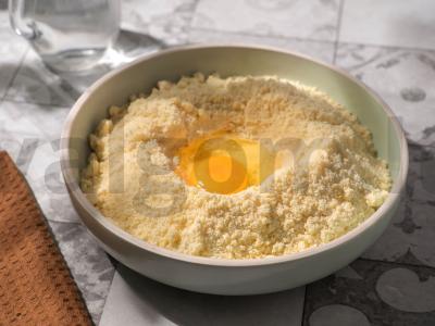 Tarkuotas pyragas su braškių uogiene Žingsnis 2