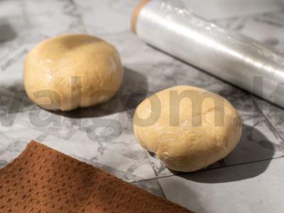 Tarkuotas pyragas su braškių uogiene Žingsnis 3