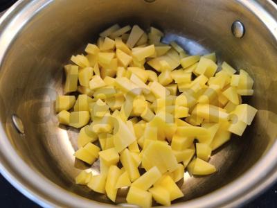 Daržovių sriuba-pyragas su sūriu Žingsnis 1