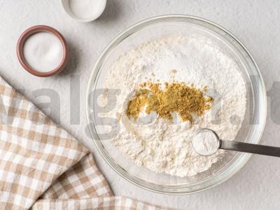 Žydų medaus pyragas „Lekach“ Žingsnis 1