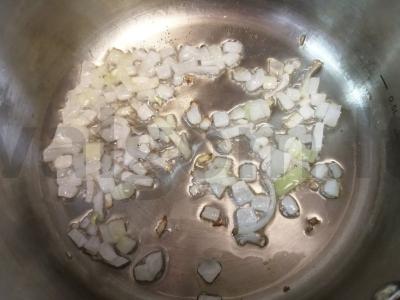 Špinatų sriuba su kiaušinių makaronais Žingsnis 4