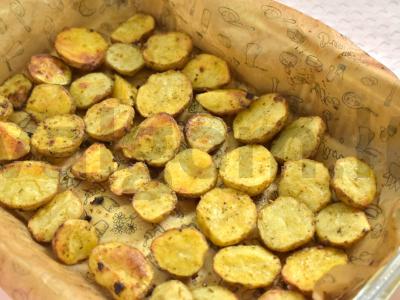 Keptas jaunas bulvės su barbekiu padažu Žingsnis 4