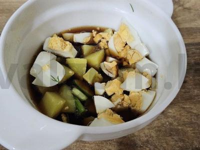 Okroška su ridikėliais ant kvass už 30 minučių Žingsnis 5