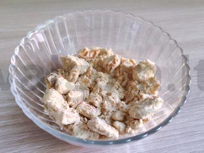 Ledų desertas su aviečių uogiene ir pistacijomis Žingsnis 3