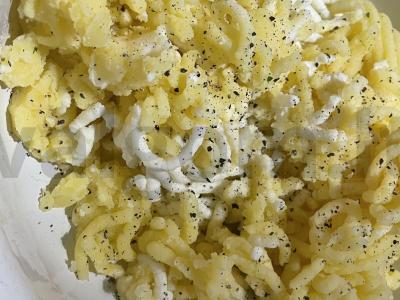 10 minučių bulvių ir sūrio paplotėliai Žingsnis 3