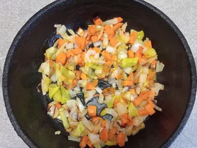 Bulguras su veršiena ir daržovėmis Žingsnis 2