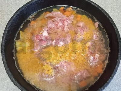 Bulguras su veršiena ir daržovėmis Žingsnis 6