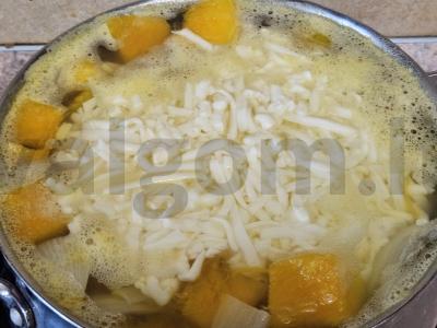 Moliūgų sriuba-pyragas su mocarela Žingsnis 3