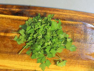 Salotas su menkės ikrais ir kiaušiniais Žingsnis 3