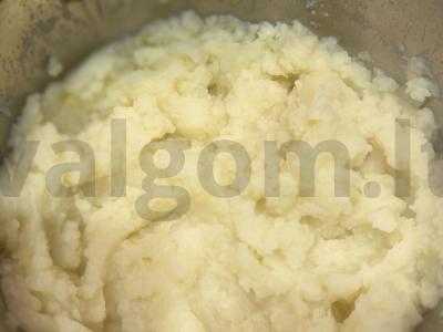 Vištienos blauzdelės tešloje Žingsnis 3