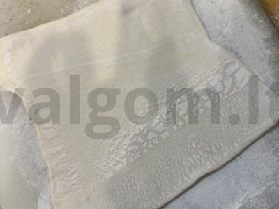 Vištienos blauzdelės tešloje Žingsnis 5