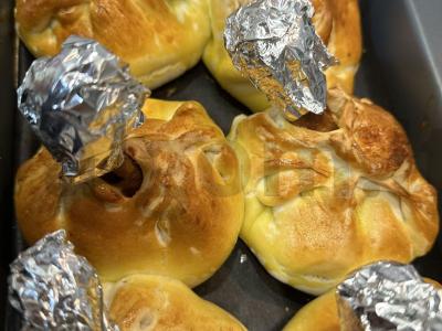 Vištienos blauzdelės tešloje pagrindine nuotrauka