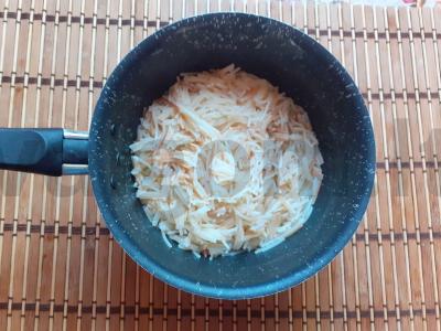 Makaronai po sūrio kepure su baziliku ir alyvuogėmis Žingsnis 2