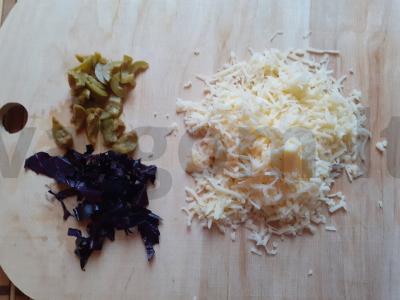 Makaronai po sūrio kepure su baziliku ir alyvuogėmis Žingsnis 3