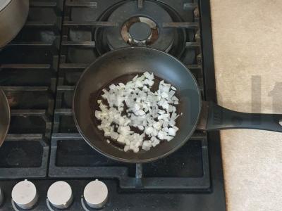 Švelnios žuvies kotletai su ryžiais Žingsnis 2