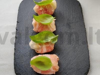 Kriaušių kanapė su bekonu ir mocarela Žingsnis 4