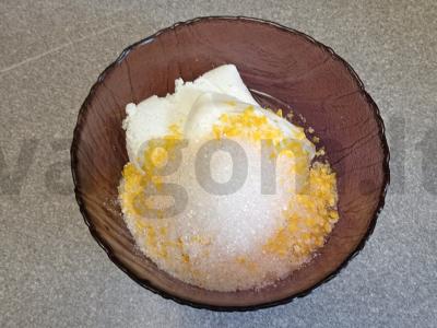 Varškės apkepas su kukurūzų dribsniais Žingsnis 4