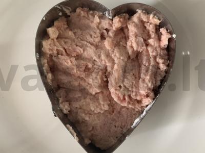 Salotos su tunu, kiaušiniais ir varškės sūriu Žingsnis 5