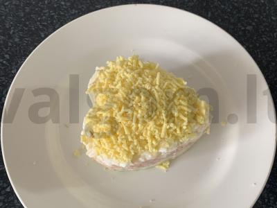 Salotos su tunu, kiaušiniais ir varškės sūriu Žingsnis 10