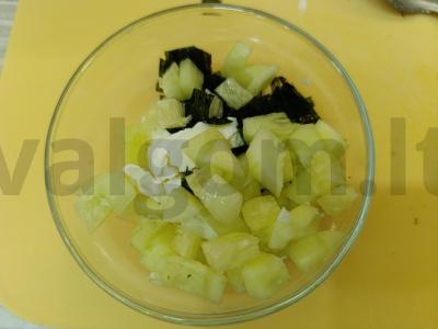 Ryžių rutuliukai su varškės sūriu ir šviežiu agurku Žingsnis 2