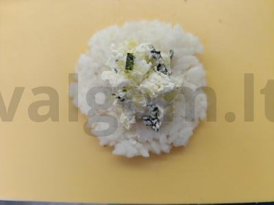 Ryžių rutuliukai su varškės sūriu ir šviežiu agurku Žingsnis 3