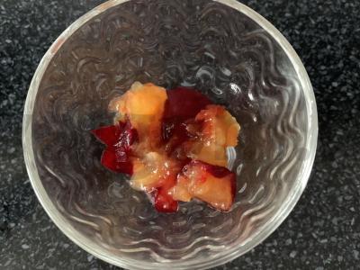 Desertas su zefyrais, vaisiais ir kukurūzų dribsniais Žingsnis 4