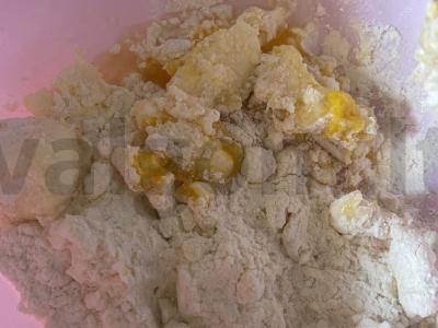 Žiedai su riešutais ir razinomis per 25 minutes Žingsnis 3