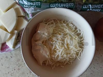 Keto pica iš migdolų miltų su špinatais Žingsnis 2