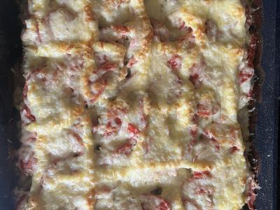 Kepta bulvė su grybais ir mėsa pagrindine nuotrauka