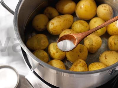 Keptas mažas bulvės su garstyčiomis Žingsnis 1