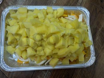 Keptuvė su kiauliena ir bulvėmis Žingsnis 4