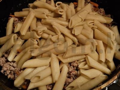 Makaronai su jautienos faršu pomidorų padaže Žingsnis 5