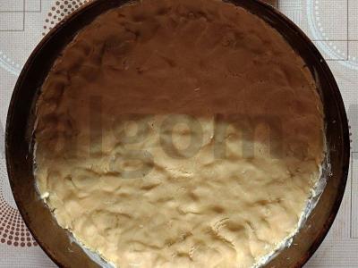 Obuolių pyragas ant trapios tešlos Žingsnis 2