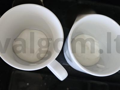 Braškės desertas be kepimo Žingsnis 4